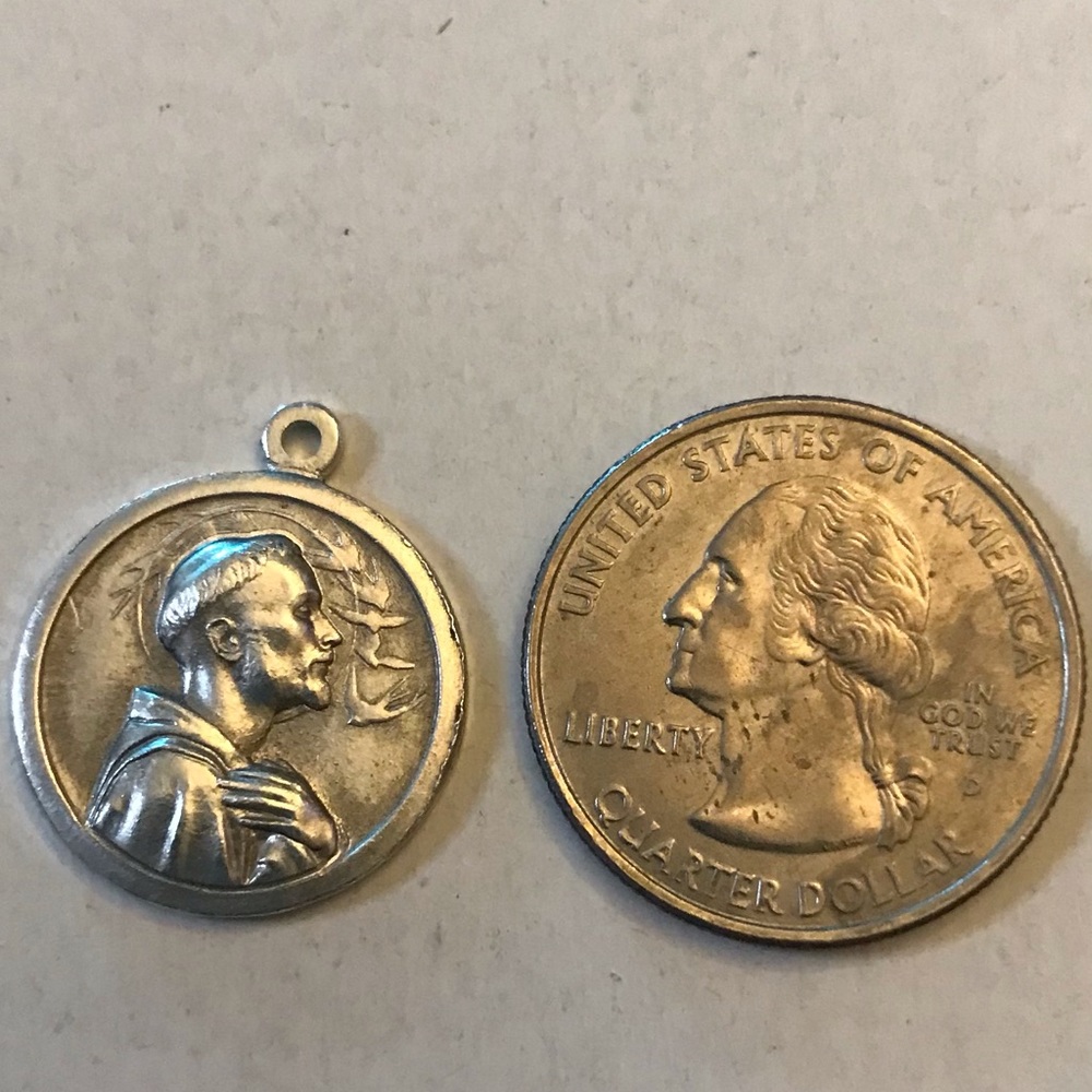 VINTAGE STERLING SILVER ROUND 2 SIDED SAINT ANTHONY MEDAL CHARM PENDANT-ANTIQUE